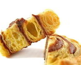 Шоколадно-ванильные булочки из датского слоеного теста