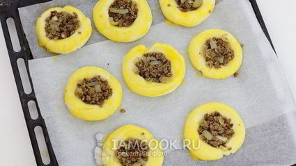ватрушки с мясом