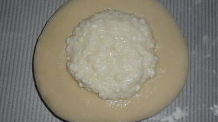 ватрушки с творогом на тесте со свежими дрожжами