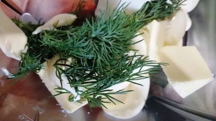 быстрые слойки с семгой