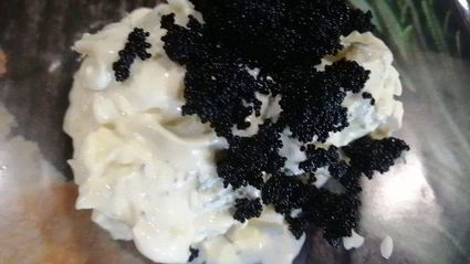 быстрые слойки с семгой