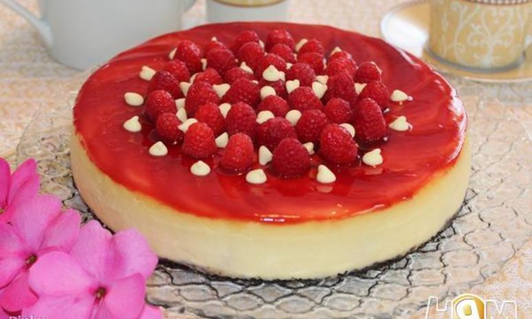 Рецепт чизкейка с белым шоколадом и малиной