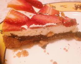 Чизкейк с маковой прослойкой