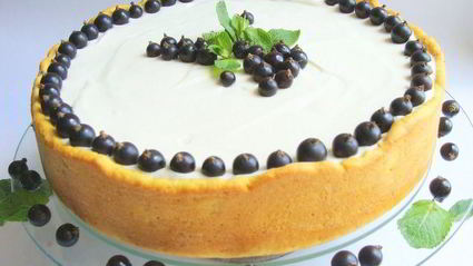 чизкейк со смородиной, маскарпоне и апельсиновым тестом