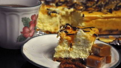 карамельно-пекановый чизкейк