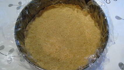 малиновый чизкейк с двумя видами шоколада