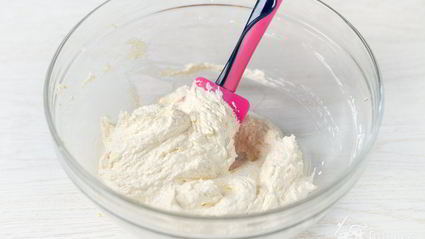 сыромак — творожный чизкейк с маковой начинкой