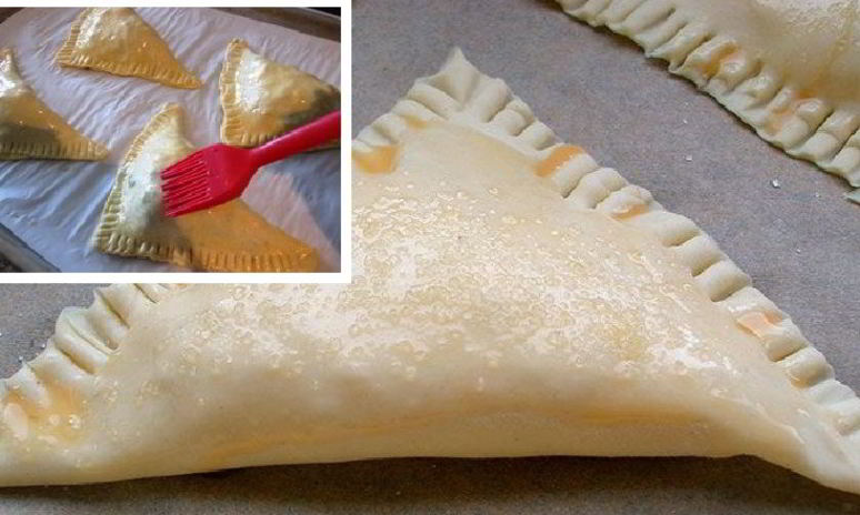 Рецепт диетических слоек с грибами