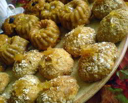 Фруктовые кексы с лимонной глазурью и печенье Золотистое с овсяными хлопьями