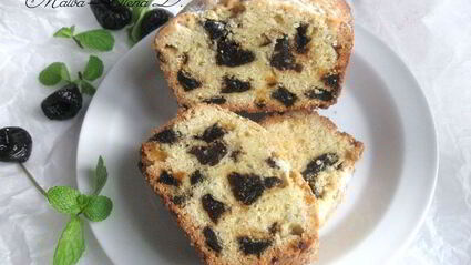 кекс с черносливом