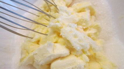 кекс с грушами на лимонном джеме