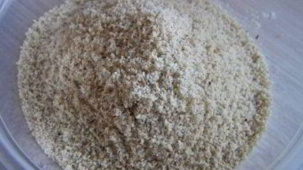 рождественский миндальный кекс с брусникой