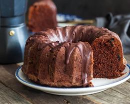 Шоколадный кекс с черносливом