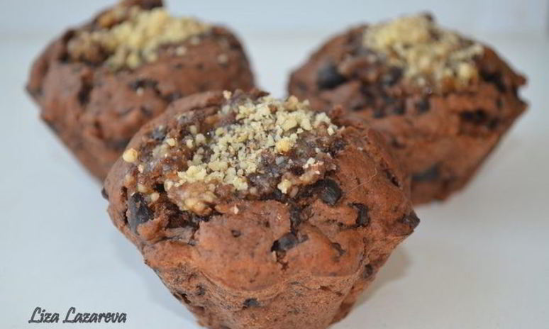 Рецепт шоколадных кексов с ореховой начинкой