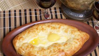 Хачапури по-аджарски
