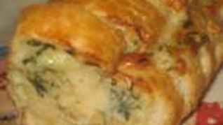 Ароматный чесночный багет