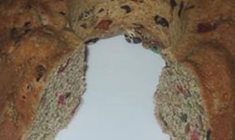 Рецепт ароматного хлеба с изюмом и сухофруками