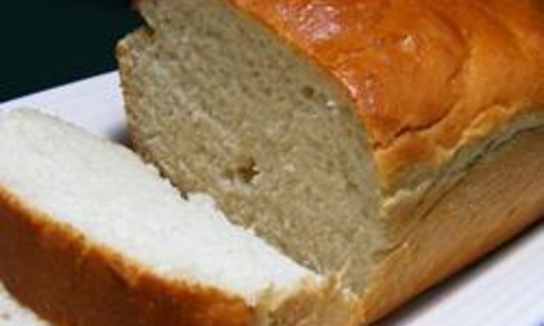 Рецепт домашнего белого хлеба, не требующего замеса