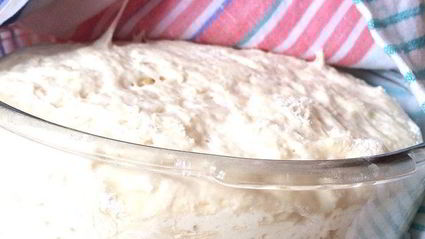 французский багет с хрустящей корочкой