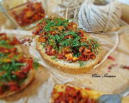 Хеннеброд — хлеб с курицей