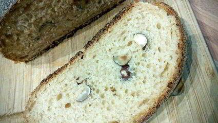 хлеб на печеных яблоках с орешками