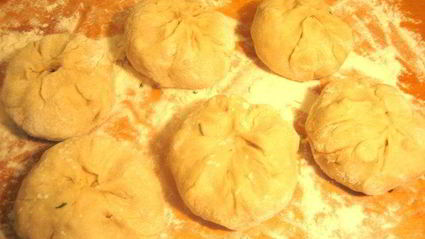 хлеб закусочный с оливками и сыром