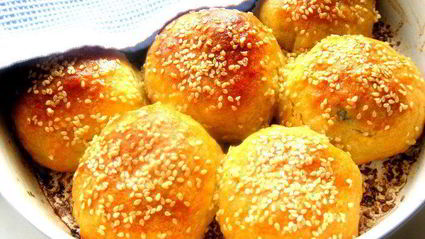 хлеб закусочный с оливками и сыром