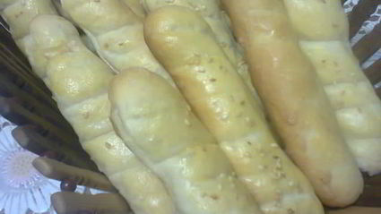 хлебные палочки с кунжутом
