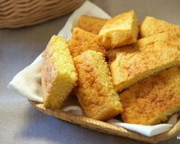 Кукурузный хлеб в мультиварке