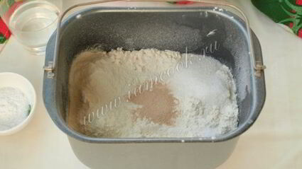 молочный хлеб в хлебопечке