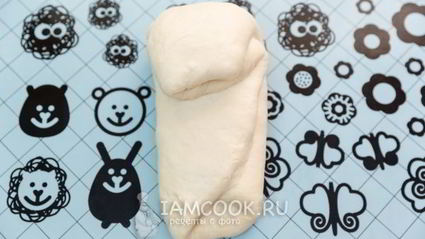 ситный батон с маком