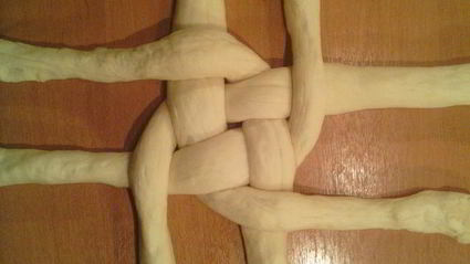 творожный хлеб плетенка