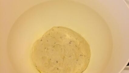 закусочный хлеб с сулугуни