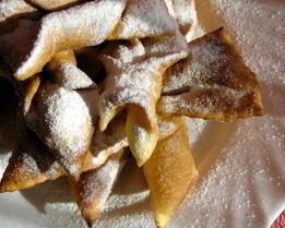 Хворост с кукурузной мукой