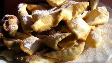 хворост с кукурузной мукой