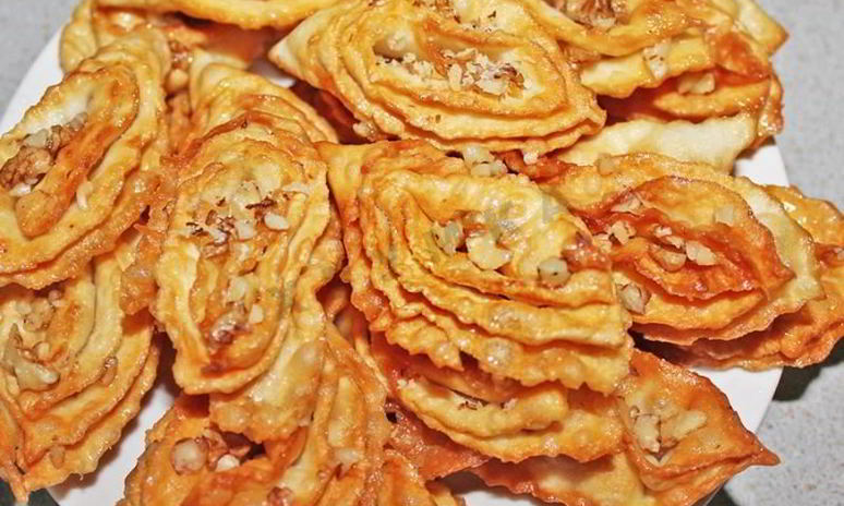 Рецепт крымской пахлавы пляжной медовой — хвороста