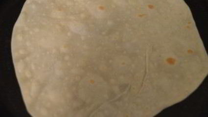 армянский лаваш на сковороде