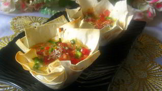 Корзиночки из лаваша с беконом, сыром и сладкой паприкой