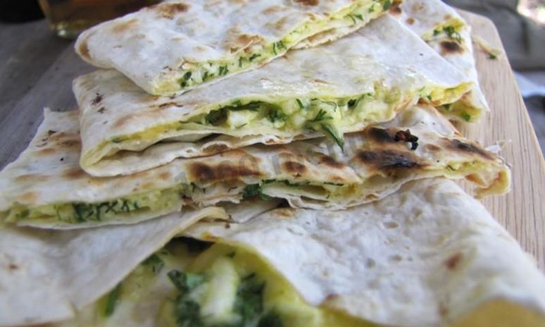 Рецепт лаваша с адыгейским сыром