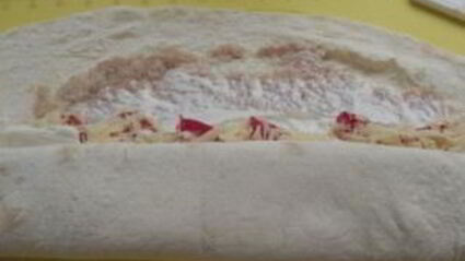 лаваш с фаршем и сыром