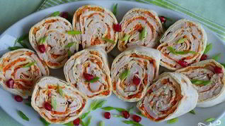 Лаваш с курицей и морковью