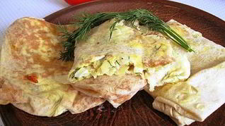 Лаваш с сыром на сковороде