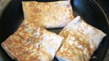 лаваш с сыром на сковороде