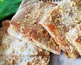 Лаваш с сыром, запеченный в духовке