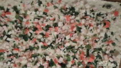 обжаренный лаваш с крабовыми палочками