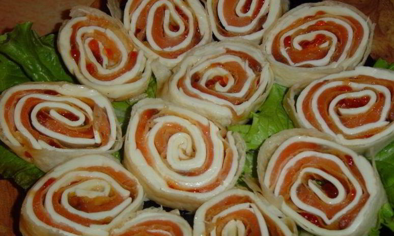 Рецепт рулетов из лаваша с икрой