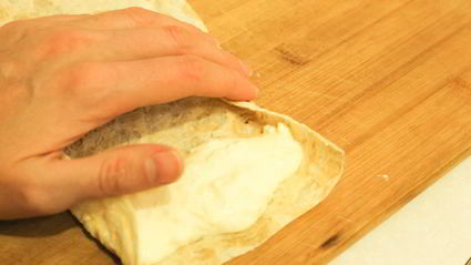 рулеты из лаваша с сыром