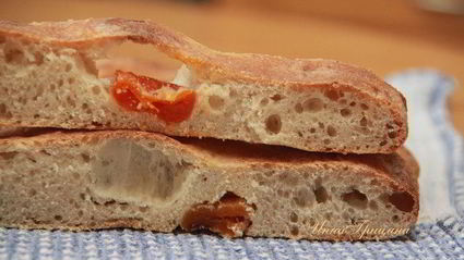 абрикосовая фокачча с лимончелло