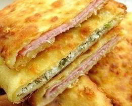 Быстрые лепешки из сыра с начинкой