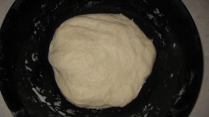 фокачча из шариков с сыром и оливками